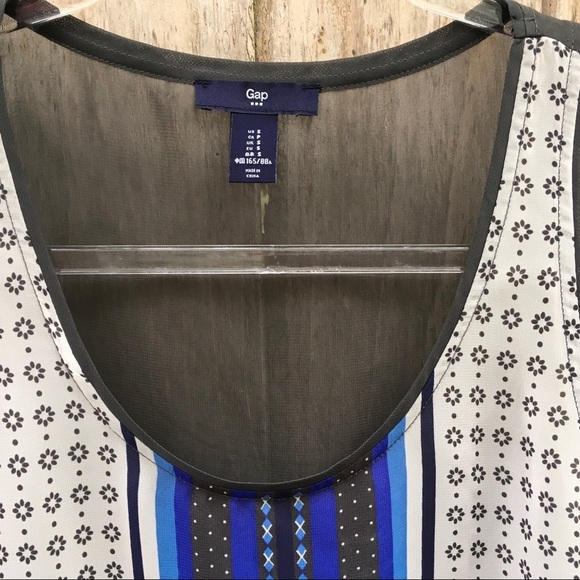 Gap Vintage Sheer Floral & Geometric Pattern Sleeveless Blouse Top Small - Picture 4 of 6